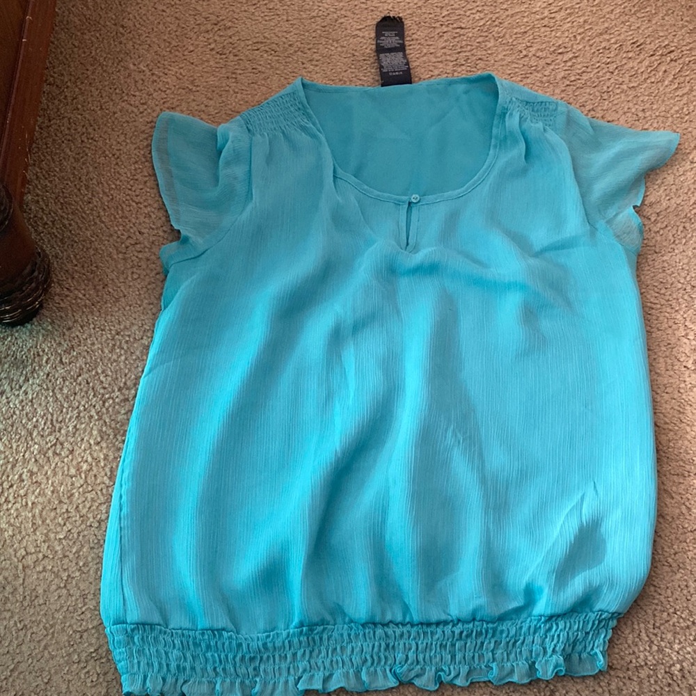 Thin Blouse
